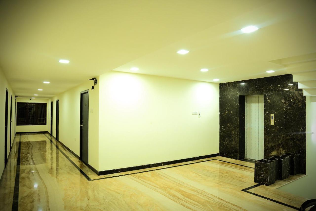 Hotel Sera Grand Chennai Exteriör bild
